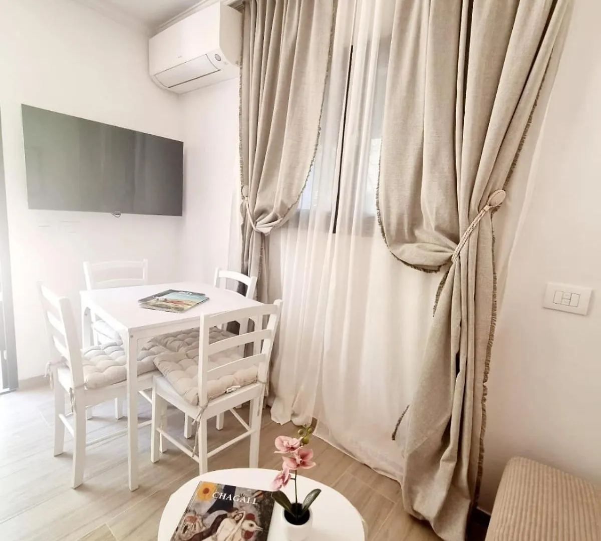 Villa Riviera Saint-Paul-de-Vence Apartment